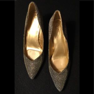 Evening Dress Pump 8M Mootsie Tootsie.